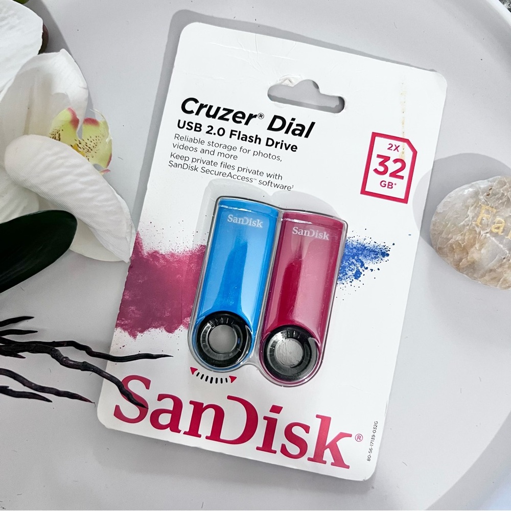 SanDisk Gruzer Dial USB 2.0 Flash Drive 32 Gb 2-Pack Nwt